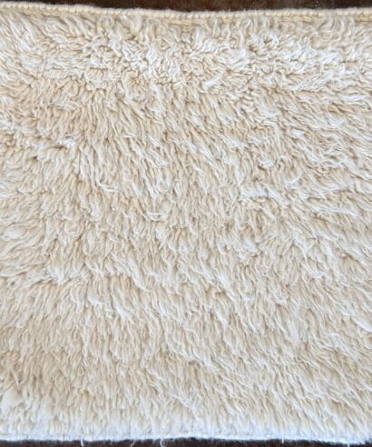 Luna cream shag mohair rug handmade by Luxia Rugs